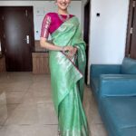 Pragya Jaiswal Instagram - A saree moment 💕 For the opening of @kanchipuramnarayanisilks @deroyalmensethnic in Nellore wearing : Saree @kanchipuramnarayanisilks Jewellery @narayani_silver_house Makeup @makeupartistpj Hair @hairdo_vamsi Managed by @visioncelebhub