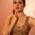 Pragya Jaiswal Instagram - Golden glow 🍯✨ Outfit @nadinemerabi Jewellery @blingthingstore Styled By @anshikaav Team @roshiijain @bhatia_tanisha Makeup @athirathakkar Hair @thakuramit190 Shot by @kaasastudio