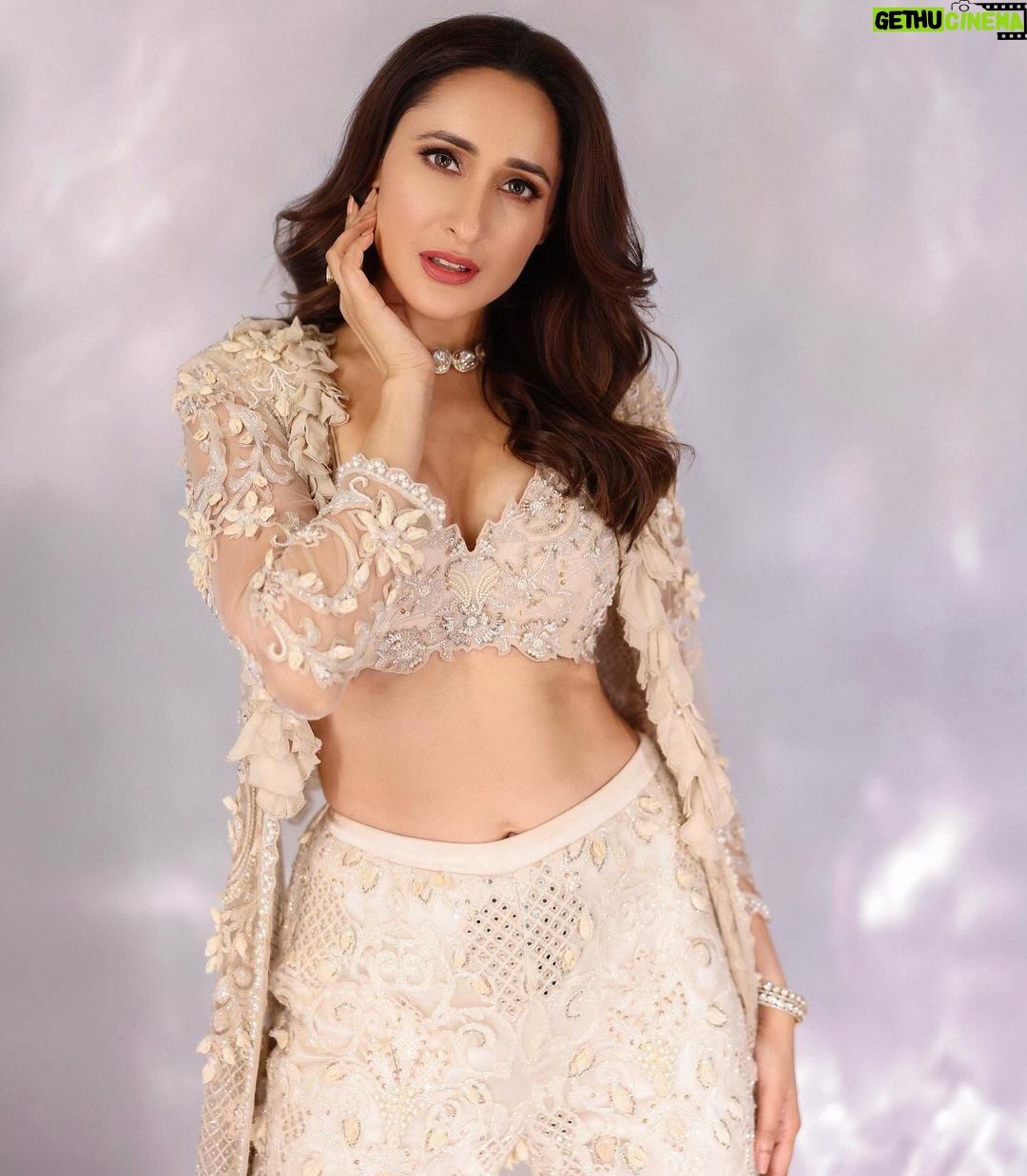 Pragya Jaiswal Instagram - Feeling fresh 🤍 For @asianpaints event in Hyderabad : Outfit @awignaofficial Necklace @razwada.jewels Bangle @razwada.jewels Ring @nornament Footwear @crimzonworld Makeup @makeupbymadhushreeganapathy Hair @ramihalder Styled by @anshikaav Assisted by @bhatia_tanisha Shot by @pranav.foto