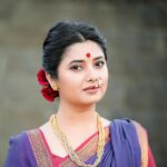 Prajakta Mali Instagram – सगळ्यांचा नेहमीचा प्रश्न; “प्राजक्तराज” मधील तूझा सगळ्यात आवडता अलंकार कोणता.. ? 
#confession 
#तांदळ्या हाच आहे #आवडता 🎯
.
(जो सोनसळा मध्ये बनू शकत नाही,{म्हणून इतके दिवस फोटो टाकत नव्हते.} पण तुळजा आणि म्हाळसा मध्ये आहे ना..!) 
.
Simple yet elegant ♥️.
#prajaktaraj #prajakttamali @♥️