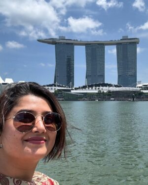 Prajakta Mali Instagram - #singapore 
And a Mandatory destination..,
.
(Don’t miss the last video..🤪) 
.
#mhjlive 
#maharashtrachhasyajatra