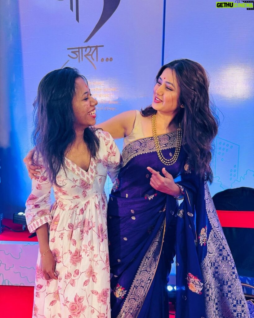 Prajakta Mali Instagram - May our laughter never fade… Happy birthday darling ♥️. @tanayajatin . My support system, manager, friend, family and what not… Fly high… We will be always there for you.😇 . #birthday #birthdaygirl #bond #tuning #prajakttamali @♥️ . Wearing this #mohanmal from @prajaktarajsaaj for today’s event. 🥰