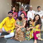 Prajakta Mali Instagram - 4 generations at “Kunj”🥰. . Blood relationships with love and strong bond ; is a blessing 🥰. #grateful I am so glad; despite many difficulties they could manage to visit Kunj. . आजी-आजोबा (आईचे आई वडील) वास्तूशांतीसाठी खास पंढरपूरातून आले. #वास्तूशांती #प्राजक्तकुंज #आजीआजोबा #prajakttamali @♥️