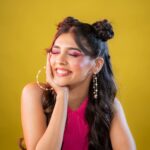 Pranali Rathod Instagram - Trying to adult, but my candy stash keeps giving me a reality check🍭 Styled by @darshimehtaa Outfit @nineboxrv Jewellery- @itahdnura Mua- @makeup_by_nainaa @rubinadaniel1 📷- @kakali_das_photography