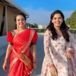 Pranika Dhakshu Instagram - 😉😉 . . Anarkali : @chakrabortymukta . . #pranikadhakshu #zeetamil #sarulatha #sandhyaragam #zeetamil #serial #shootattrocities #bond #sisters #trendingreels #trendingaudio Chennai, India