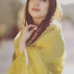 Pranjal Dahiya Instagram – Haan tu phla phla pyaar saa mera🤍
.
.
.
.
@filmy_officially ✨