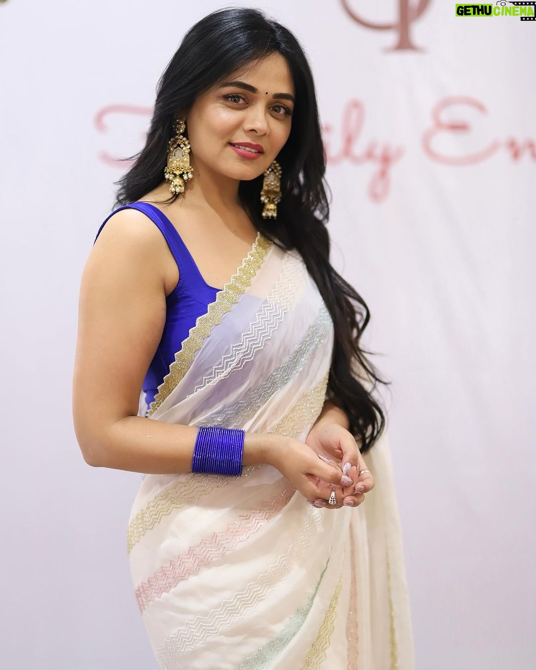 Prarthana Behere Instagram - š¤Saree : @kasab_thane Jewellery: @akshat_jewellery