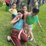 Preechaya Pongthananikorn Instagram - พอรู้ตัวว่าขาวกว่าเพื่อน...🥰😝❤️ แทน แท้น แท่น แท่น แทะ แทนนน .. จักรวาลอันกว้างใหญ่ สู่ความเวิ้งว้างอันไกลโพ้นนนนน