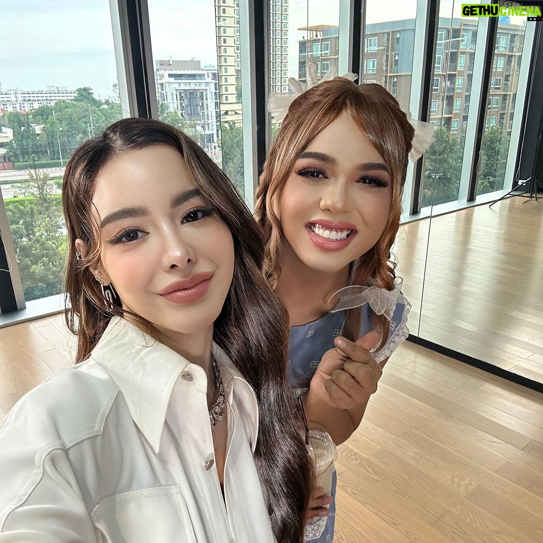 Preechaya Pongthananikorn Instagram - แย่งซีน with @paiwan_wannabud sooon คะ ❤️ ช่อง8