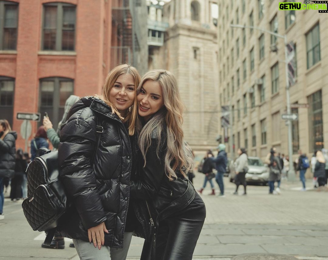 Preechaya Pongthananikorn Instagram - Скучаю 🥰🇺🇸 Brooklyn, New York