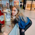 Preechaya Pongthananikorn Instagram - Its either ketchup me or mayo 😮‍💨🥫🌭 Kuwait Airways Kuwait International Airport