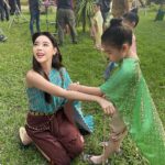 Preechaya Pongthananikorn Instagram - พอรู้ตัวว่าขาวกว่าเพื่อน...🥰😝❤️ แทน แท้น แท่น แท่น แทะ แทนนน .. จักรวาลอันกว้างใหญ่ สู่ความเวิ้งว้างอันไกลโพ้นนนนน