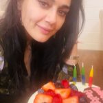 Preity Zinta Instagram - Thank you to everyone for all the love & for the wonderful wishes. I love you all. Wish you loads of love & light always🙏❤️🎉💕 #Thankyou #Gratitude #Ting