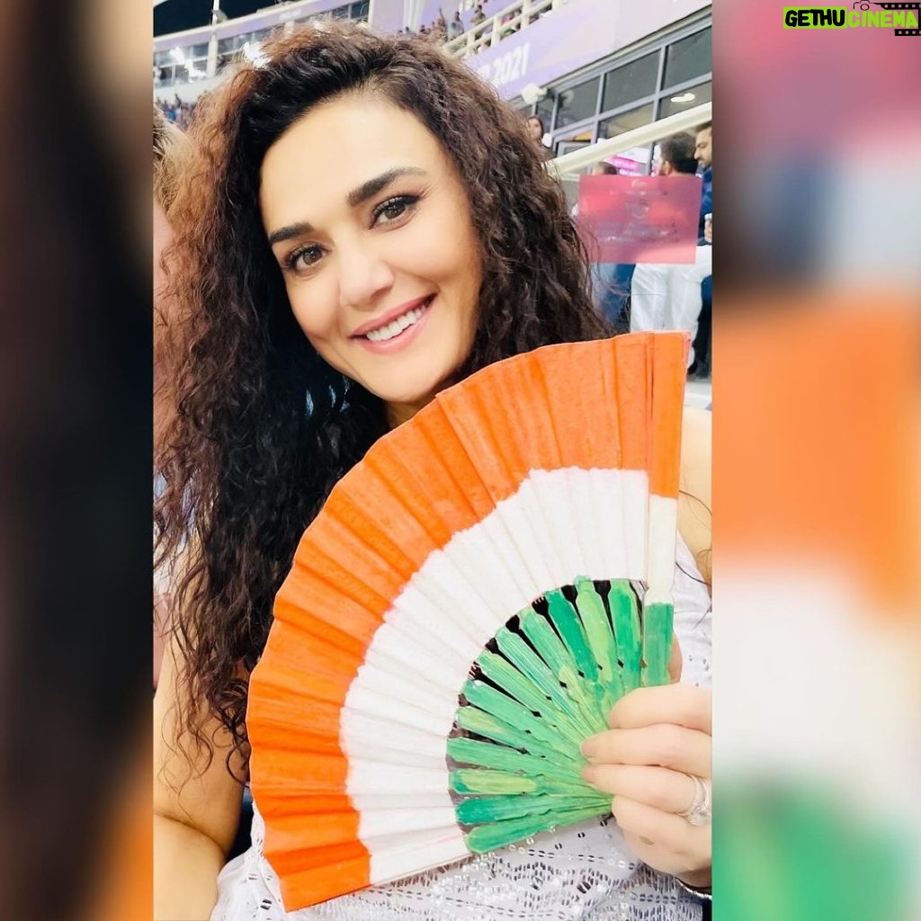 Preity Zinta Instagram - Happy Republic Day to my fellow Indians 🇮🇳 #happyrepublicday #India #JaiHind #जयहिन्द #Ting