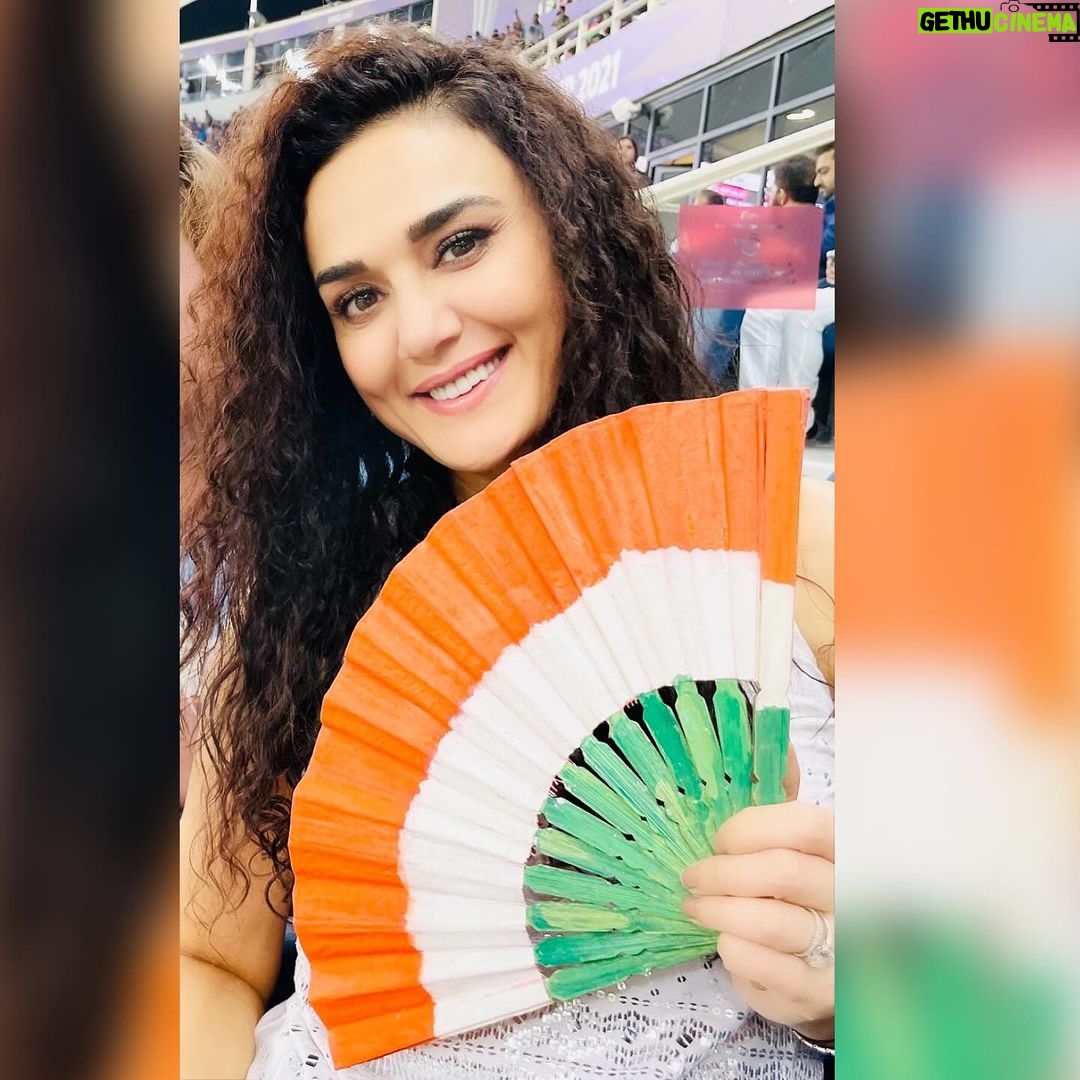 Preity Zinta Instagram - Happy Republic Day to my fellow Indians ๐ฎ๐ณ #happyrepublicday #India #JaiHind #เคเคฏเคนเคฟเคจเฅเคฆ #Ting