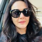 Preity Zinta Instagram - Silence isn’t empty …. It’s full of answers 🪔 #ting