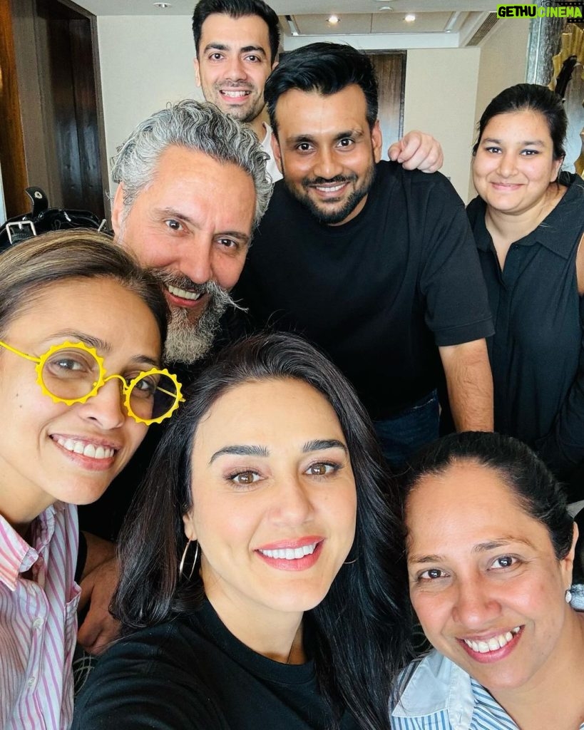 Preity Zinta Instagram - First shoot of 2024. It’s what dreams are made of ❤️❤️ Thank you to this incredible team for having my back & for making me look & feel like a million bucks. #shoot #backtowork #ting @bhakteevakil @jaykanojia @gabrielggeorgiou @surilyg Mumbai - मुंबई