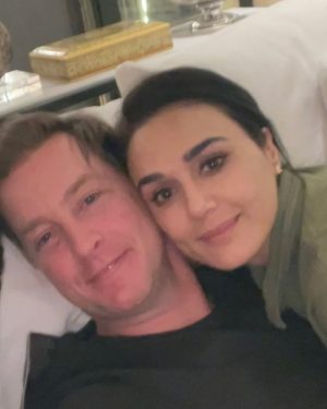 Preity Zinta Instagram - Happy Valentines Day to all of you & to my forever Valentine ❤️🧿❤️ #valentines  #hubby #ting