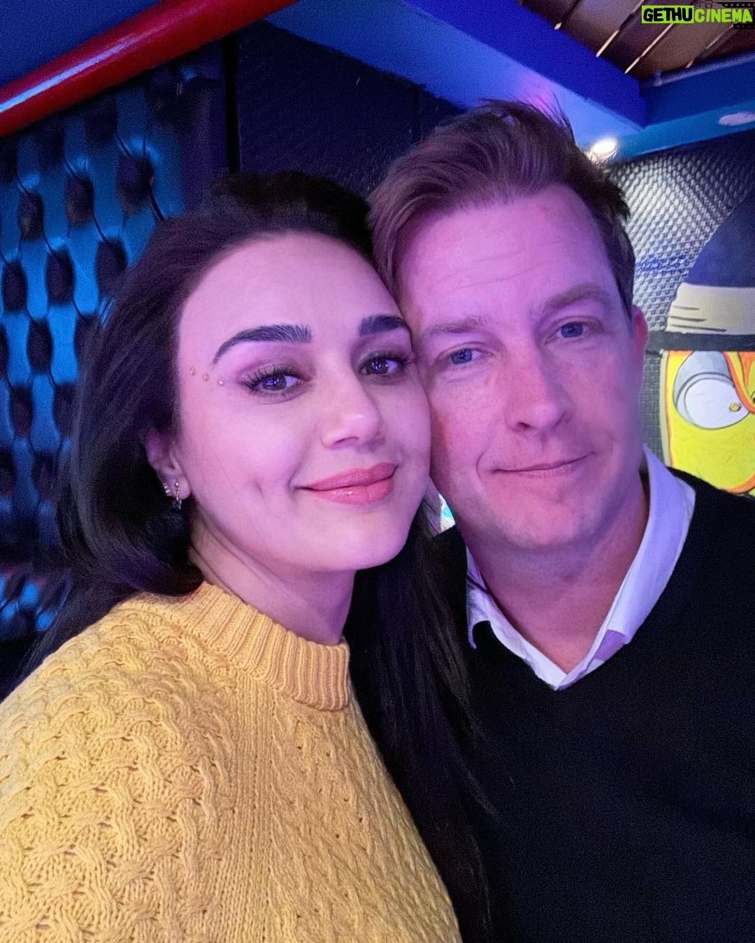 Preity Zinta - 356.6K Likes - Happy Valentines Day to all of you & to my forever Valentine ❤️🧿❤️ #valentines #hubby #ting