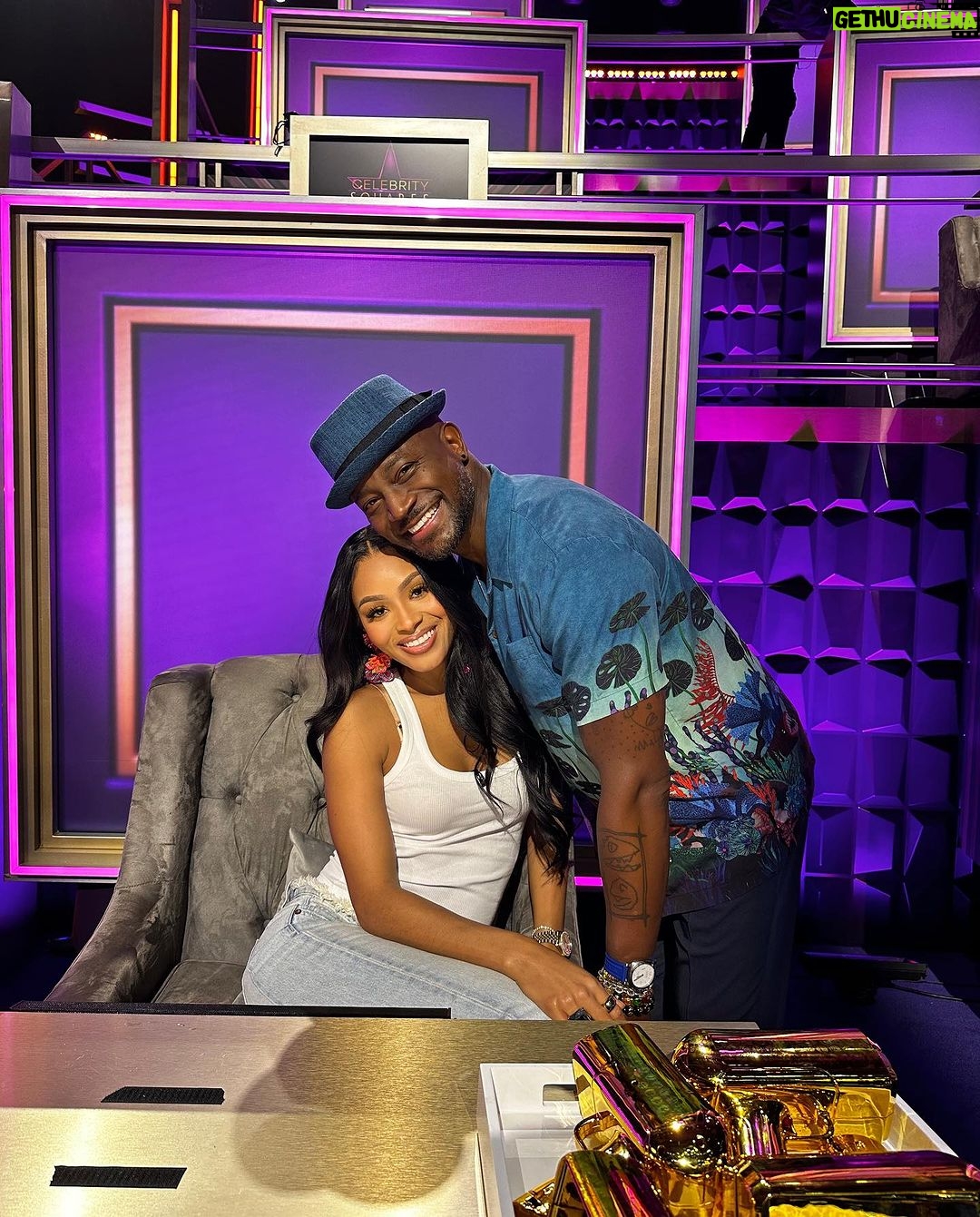Pretty Vee Instagram - MOOD: Jobs Will Come & Go. Your Calling Won’t 🤩🎥 - Did Y’all Catch Celebrity Squares Last-Night On @bet 🫶🏼 -Man @dcyoungfly Your REALLY The Host Of This Iconic Show! I Am Overly Proud Of You! I Am So Inspired By You! Real Is Rare, & I Will Always Be Right Here, No ?🧡 I Love You! - Y’all These Swipes Are So Cute & Funny To Me!🥰 @breshawebb Thank You For Your Kind Heart Towards Me. You Are The PrettyVictory 🫶🏼 MUA: @picaasso Hairstylist: @slayedbydalvi