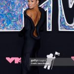 Pretty Vee Instagram - Ain’t Shit FUNNY!🖤✨ - Thank You @vmas For Having Me. Last night Was Epic🖤 - Team, I Love You & Thank You! You Guys Are Incredible 🖤 Hairstylist: @billions_pink MUA: @picaasso Stylist: @olvrbrwn & @sankaraxt Assistant Stylist: @magnificent_misfit Earrings @schiaparelli Dress: @quine_li_ Rings @davidyurman Heels: @maisonalaia