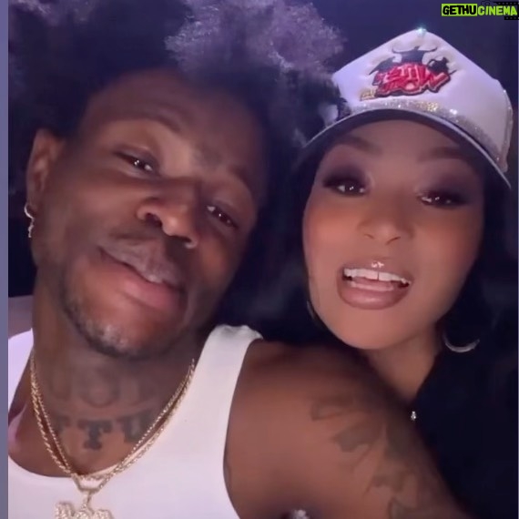 Pretty Vee Instagram - MOOD: โDonโt Let Your Gift Dieโ๐คฉ๐ฅ - So SHUT UP & Go Be Great!๐ช๐ฝ -Your Favorite Show Is On TONIGHT With Back To Back Episodes @mtvwildnout ๐ฅ๐ค - @dcyoungfly Is Hosting, Cause @nickcannon Had ANOTHA ONE๐ผ๐ -When I Tell Yโall This Season Is So Funny & Littt Yโall Gotta Watch It & The Reruns! At 9/8c On @vh1 ๐ -Thank You For Supporting K Bye ๐๐ฝ