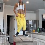 Pretty Vee Instagram - MOOD: STRIKE OVA HOES💃🏽😅🎥 - Woody Got Another Alignment 😳 - Woody Stable 🤩 - I Need To Be In Someone Video Dancing At This Point 👀 Tag Yo Friend 💃🏽💃🏽💃🏽💃🏽 😂😅🎥✨