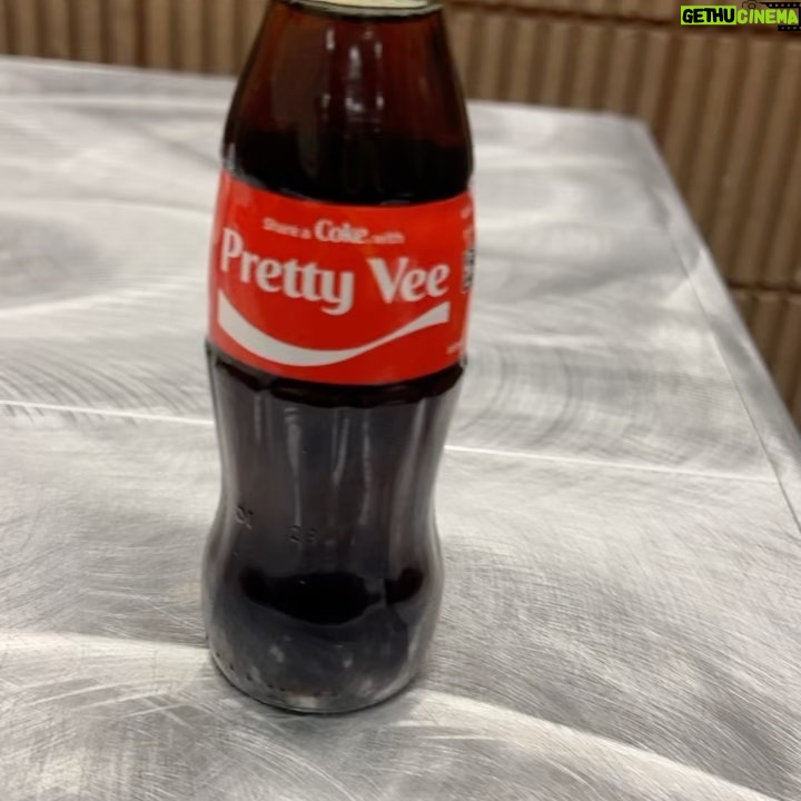 Pretty Vee Instagram - I Won’t Negotiate My Greatness🥤😍 - Had A Chance To Catch Up With My Beautiful Queens @bia & @munilong & Let Me Tell Y’all The Conversation Was Needed & Powerful! (Keep Going) Thank You For Trusting Me!❤️ - Sending A Big S/O To @cocacola For Allowing Me To Host Season 5 Of “If Not For My Girls” ❤️ Thank You…. PrettyVee ❤️ #IfNotMyGirls #Essence #EssenceFest -MUA: @picaasso Hairstylist: @billions_pink Hair: @hautehairatl Fit: @diesel Shoes: @diesel 📸: @tdaymedia French Quarter, New Orleans Lousiana