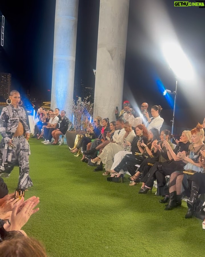 Pretty Vee Instagram - MOOD: Y’all Had To See This Look Front Row🤩 - @karlkani You’re Such A Kind Soul. You Are Hip Hop👏✨ - @miamifashionweek Thank You 🤍✨ - I’m So Grateful & Blessed To Put On For The Culture!🥹 - You Betta WALK Vee 🔥 -Thank You I See All The LOVE✨ P.S BTS Coming Soon….The Process 💋 Team I Love Y’all MUA: @picaasso Fit: @karlkani Hairstylist: @styledbyyaz_ Accessories: @karlkani 🎥: @terrence.day1