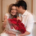 Prin Suparat Instagram - ของขวัญวันวาเลนไทน์ คนเก่งหายป่วยแล้วครับ วาเลนไทน์แรกกับภรรยา🌹 Happy Valentine’s Day ครับ ❤️ @kimmy_kimberley