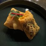 Prin Suparat Instagram - ไปได้เวลาพอดี พระอาทิตย์ตก อากาศเย็นๆ ร้านนี้บรรยากาศดีมากครับ อาหารอร่อยและเยอะมากๆด้วย 🌅 ปล. มีหิ่งห้อยด้วย 😊 ร.ศ.๑๒๗ ในข้าวมีคำ