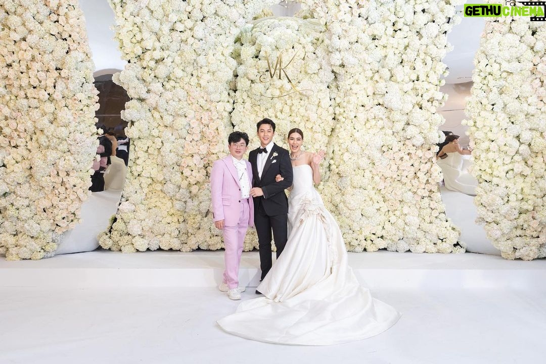 Prin Suparat Instagram - ขอขอบพระคุณผู้ใหญ่และครอบครัวช่องสามทุกท่านที่สละเวลามาร่วมฉลองในวันสำคัญของเรานะครับ/ค่ะ ขอบพระคุณที่ให้โอกาสเราสองคนและเมตตาเอ็นดูเรามาตลอดครับ/ค่ะ รวมถึงแขกผู้มาร่วมงานทุกท่านครับ/ค่ะ 🙏🏼🥹 🤍