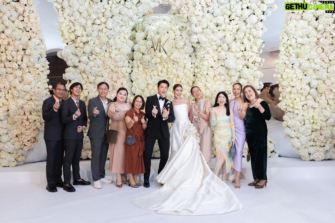 Prin Suparat Instagram - ขอขอบพระคุณผู้ใหญ่และครอบครัวช่องสามทุกท่านที่สละเวลามาร่วมฉลองในวันสำคัญของเรานะครับ/ค่ะ ขอบพระคุณที่ให้โอกาสเราสองคนและเมตตาเอ็นดูเรามาตลอดครับ/ค่ะ รวมถึงแขกผู้มาร่วมงานทุกท่านครับ/ค่ะ 🙏🏼🥹 🤍