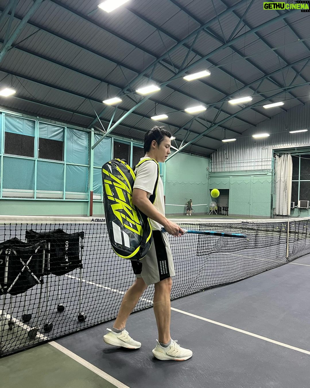 Prin Suparat Instagram - มือใหม่หัดครับ 🎾 @babolatthailand