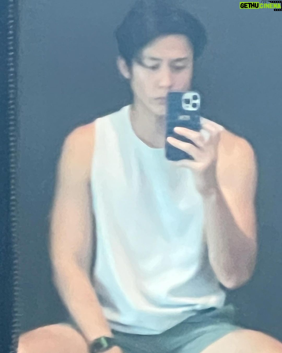 Prin Suparat Instagram - ภาพที่สร้าง . . . ร่างที่เป็น อยู่ใน Story