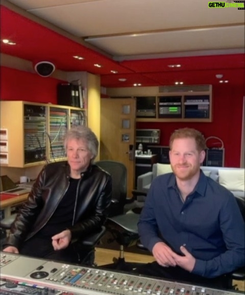 Prince Harry, Duke of Sussex Instagram - Testing, testing🎙… • Recorded inside Abbey Road Studios, home to The Beatles and other music legends, The Duke of Sussex joins Jon Bon Jovi and the Invictus Games Choir for a special live session in aid of the Invictus Games Foundation. The song being played, called ‘Unbroken’, was created by Jon Bon Jovi to shine a spotlight on those veterans living with Post Traumatic Stress Injury (PTSI), to honour their service and acknowledge the strength of the Armed Forces community. The Duke and JBJ are both strong supporters of the military community, with The Duke founding the Invictus Games in 2014. The Invictus Games Choir, made up of wounded, injured and sick veterans and serving personnel from all services and different ranks of the UK Armed Forces, have come together to use the power of music to aid their recovery. Although The Duke was unable to sing, leaving the vocals to the professionals, the special single that was recorded in Studio 2 where The Beatles recorded 11 out of their 13 albums, and will be released in March in support of the @WeAreInvictusGames. Video © SussexRoyal