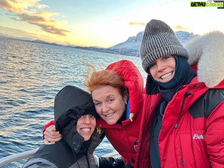 Princess Eugenie Instagram - Happy International Women's Day. I'm so lucky to have my mum and sister as two incredible women in my life. Beabea, Mumma so proud of you! Xx