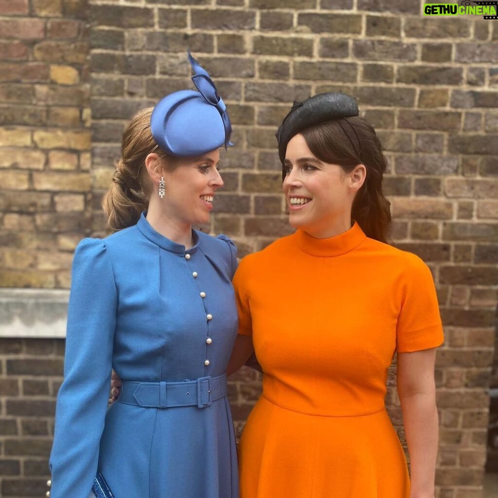 Princess Eugenie Instagram - Thank you, Your Majesty, Grannie, for 70 years of service, selflessness and dedication. You are such a shining light for us all. Just a final roundup of some epic moments of the most special weekend that I was so honoured to be a part of. From The Birthday Parade, to celebrating with @edencommunities in Paddington for their #bigjubileelunch to showing Augie the colourful pageant and ending cheering loudly for this remarkable woman.