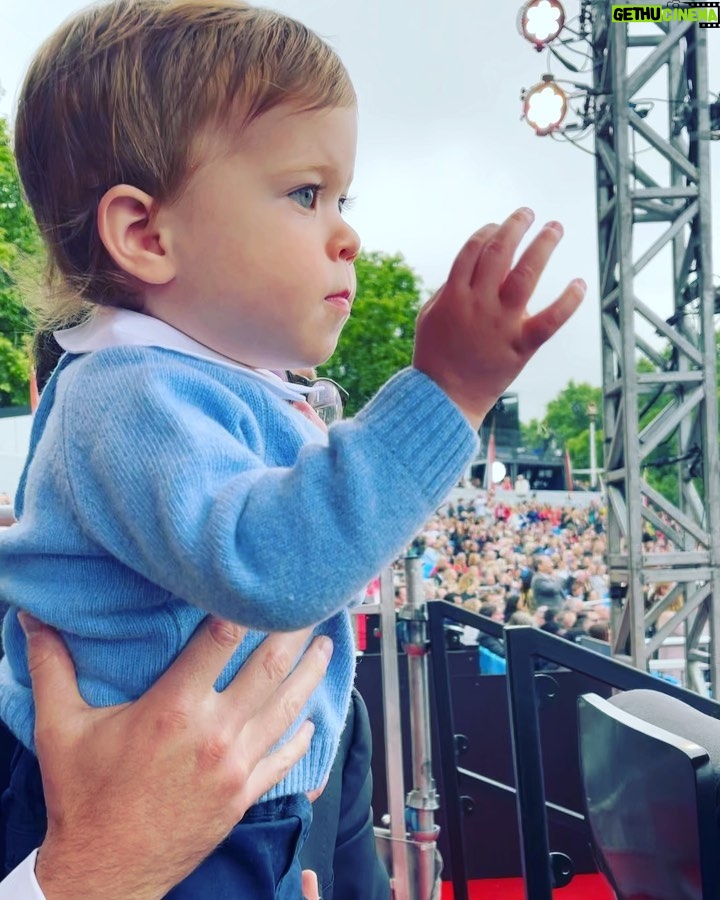 Princess Eugenie - 237.6K Likes - The Platinum Jubilee Pageant was just incredible. To all the people that took part, organised it, made it flawless for us all watching, THANK YOU. You made us all so proud.