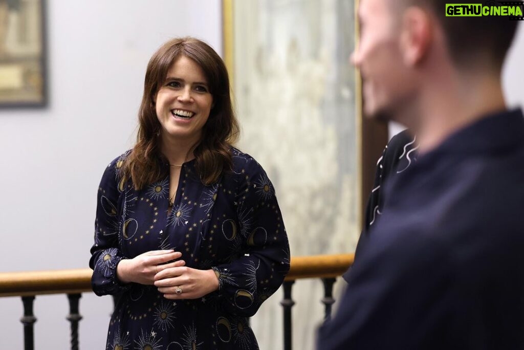 Princess Eugenie Instagram - It was such a pleasure meeting the winner of The Queen's Platinum Jubilee Emblem Competition, Edward Roberts at the @vamuseum this morning. A great way to kick off the weekend of Jubilee celebrations, both the winner and all the runners up are on exhibit at the museum, who ran this competition for 13-25 year olds to design the emblem that will be the marker for this most special and exciting weekend.