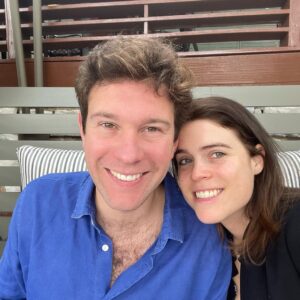 Princess Eugenie Instagram - Happy New Year to all.. Goodbye 2021. A year that blessed us with our boy and saw our family grow with new additions but also a year that took some of our biggest and brightest lights. Forever in our hearts ♥️