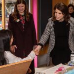 Princess Eugenie Instagram - Such a pleasure to go back to visit @horatiosgarden at Stanmore last week and catch up with the incredible team and patients. The charity builds gardens in hospital spinal centres around the UK and provide a much needed space for patients to enjoy nature in an accessible way. I also cast my thumbprint in support of #horatiosgardenchelsea a piece of artwork that will feature in the Garden.