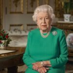 Princess Eugenie Instagram - Thank you for your words, they bring us together and unite us in our effort to overcome. Her Majesty The Queen addressed the UK and Commonwealth tonight from Windsor Castle. ⁣⁣ ⁣⁣ 'We should take comfort that while we may have more still to endure, better days will return: we will be with our friends again; we will be with our families again; we will meet again.' ⁣⁣ ⁣⁣ @theroyalfamily