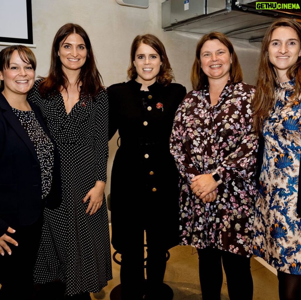 Princess Eugenie Instagram - Last night I hosted the final panel discussion in our #techtacklestrafficking speaker series alongside my co-founder of @the_anti_slavery_collective Jules. This panel focused on specific use cases of technology being used to combat human trafficking. We learnt about @techfugees who are developing tech solutions to help refugees, Professor Doreen Boyd from @rightslab spoke about satellites in space providing data on brick kiln factories in India, and Sherrie Caltagirone discussed the first ever global data sharing platform. Thank you to this impressive (all female💥) panel, and to everyone who has supported this initiative. #endmoderndayslavery