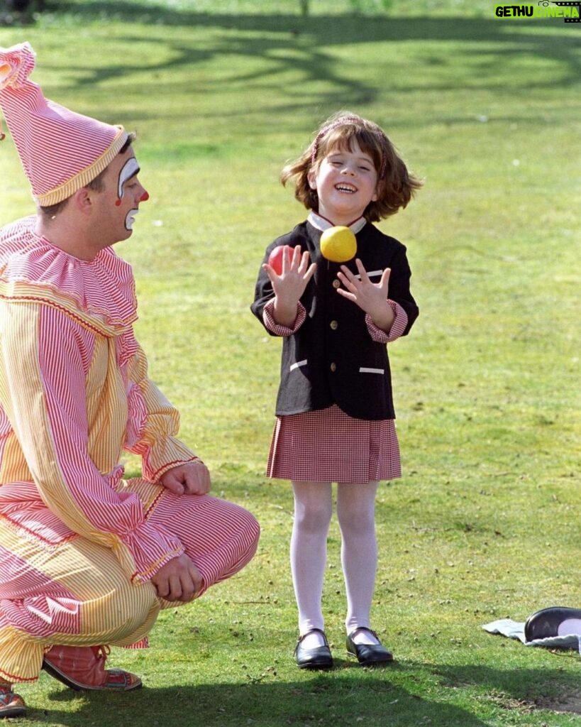 Princess Eugenie Instagram - #tbt to when clowns weren't scary... Happy Halloween 🎃