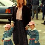 Princess Eugenie Instagram - Happy Mother's Day!! 🥳 Today I want to celebrate my mumma but also all the amazing mothers out there. I would like to celebrate all the mothers that can't be with their children today because they are saving lives or keeping their distance to keep them and their children safe. Today and every day we should tell our loved ones how much we love and cherish them. #happymothersday #happy #mother