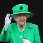 Princess Eugenie Instagram - Thank you, Your Majesty, Grannie, for 70 years of service, selflessness and dedication. You are such a shining light for us all. Just a final roundup of some epic moments of the most special weekend that I was so honoured to be a part of. From The Birthday Parade, to celebrating with @edencommunities in Paddington for their #bigjubileelunch to showing Augie the colourful pageant and ending cheering loudly for this remarkable woman.
