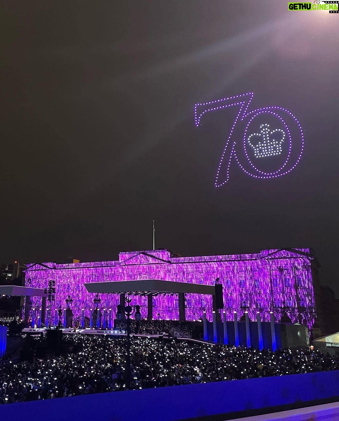 Princess Eugenie Instagram - In my excitement I didn't get to post some of my favourite moments from the Platinum Jubilee Concert. What an evening and such important words from my family. 🌍👏🏻🥳🌳😍