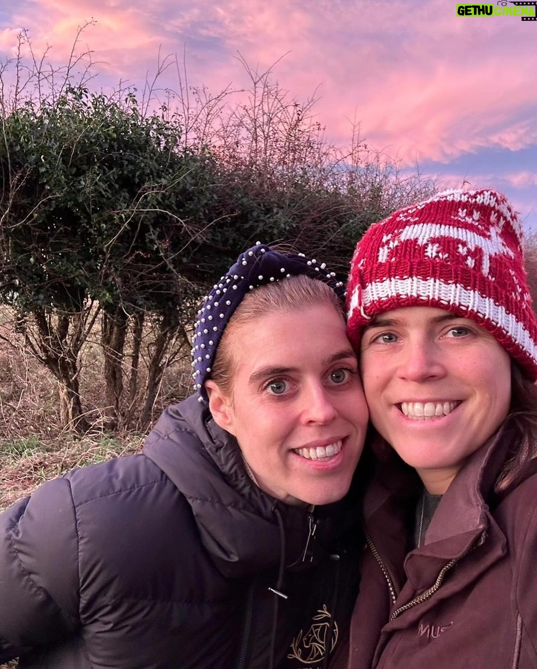 Princess Eugenie Instagram - Happy International Women’s day! Taking a moment to celebrate some of the incredible women in my life, whilst being so proud to bring up boys so they can go on to celebrate the women in theirs. ❤️❤️❤️