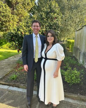 Princess Eugenie Instagram - Beatrice and I had so much fun in Chalfont St Giles for their Coronation Big Lunch. It was amazing to see so many people celebrating and we are very grateful to have spent some time with children, fluffy puppies and so many well-wishers for The King and Queen. 

The concert was such a special way to the end the day. What a beautiful way to honour The King's life of service. Of course my favourite part was seeing the big whale lit up in the sky. #coronation